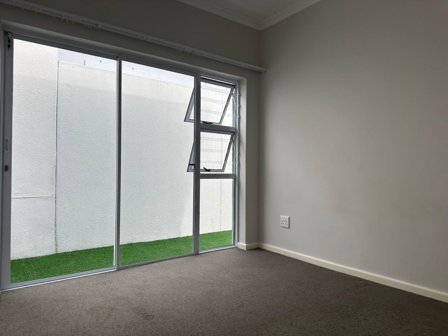 To Let 3 Bedroom Property for Rent in Burgundy Estate Western Cape